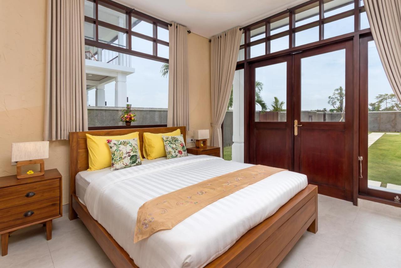 Villa Besakih 5Br, 5 Mins To Beach - Canggu Esterno foto