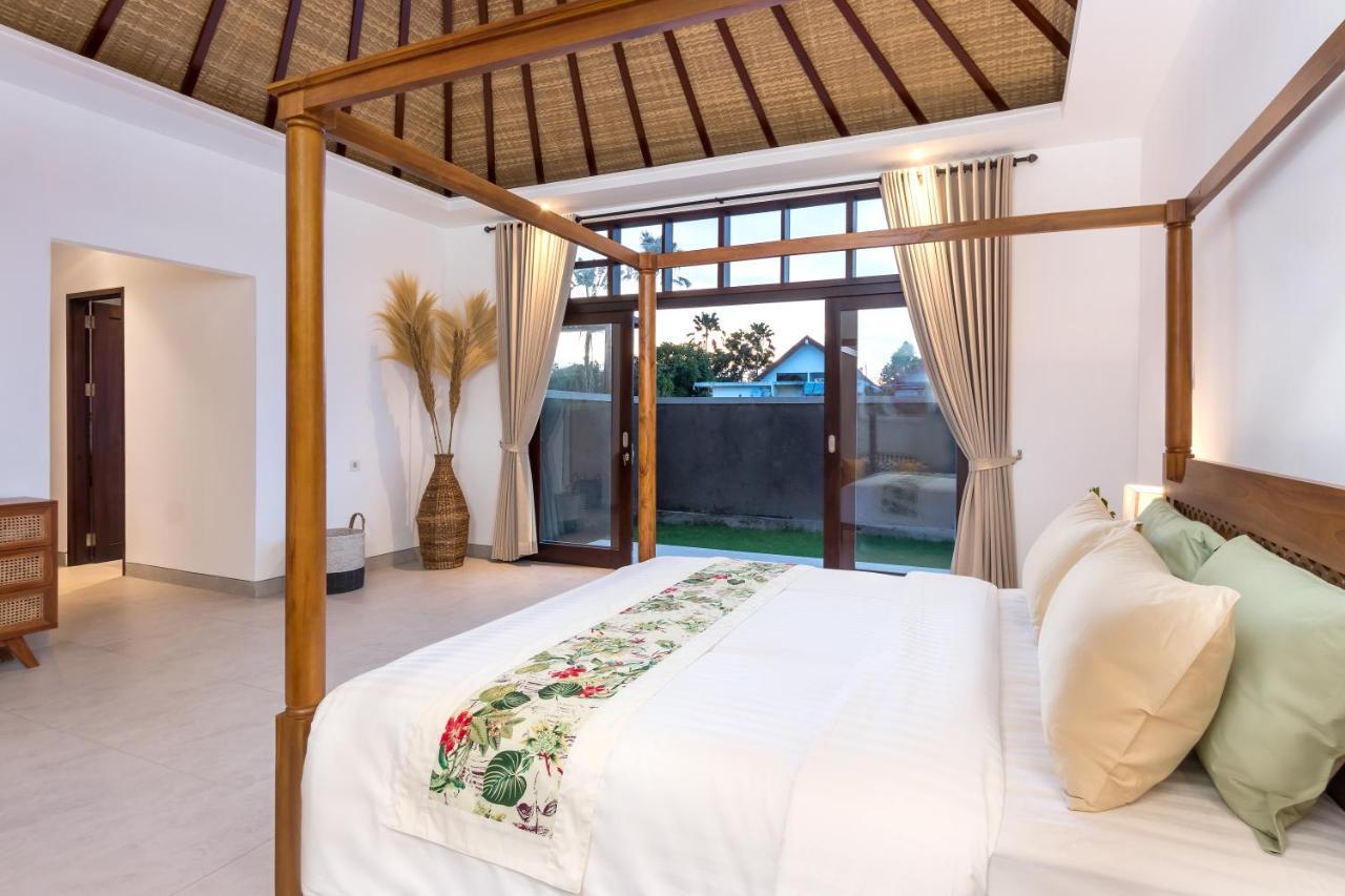 Villa Besakih 5Br, 5 Mins To Beach - Canggu Esterno foto